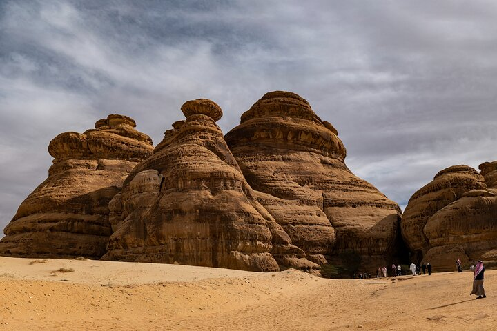 Private Tour Moon Valley Hike from Jeddah - Photo 1 of 6